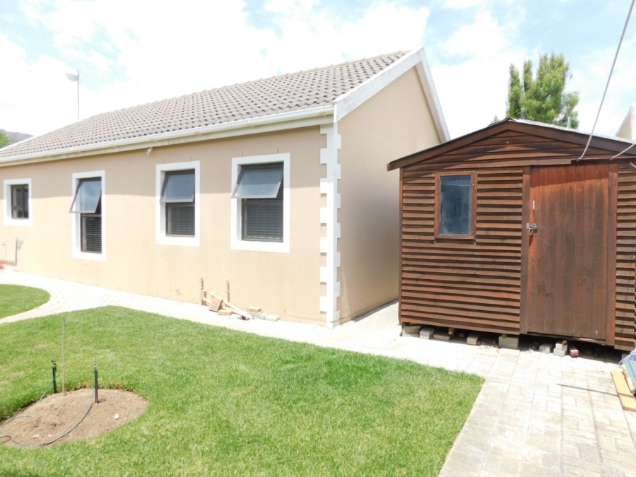 To Let 3 Bedroom Property for Rent in Onverwacht Western Cape